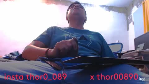 thor0200 online show from October 2025 05:48:01 AM