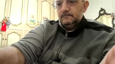 Little Wolf  online show from October 2025 01:45:01 PM