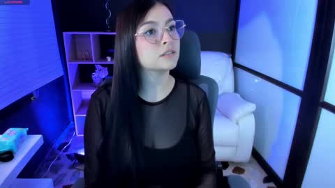 Snapshot of tifanywhitte_ chatting on March 2025 08:34:01 PM online show from March 2025 08:34:01 PM