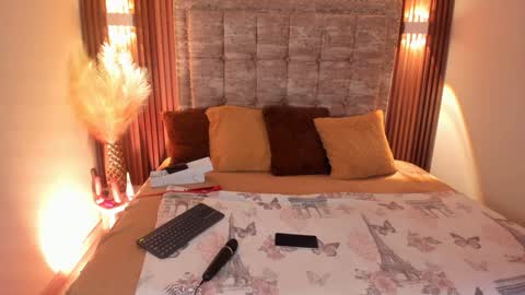 tiffany_sander online show from December 2024 12:33:02 PM