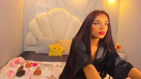 tiffany_sander online show from December 2024 03:14:02 AM