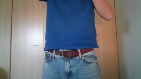 Snapshot of tigerjow941808 chatting on December 2025 08:30:01 AM tigerjow941808 online show from December 2025 08:30:01 AM