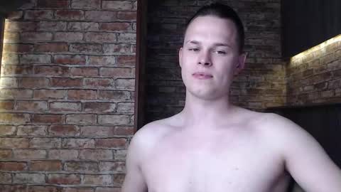 tommy_fleckk online show from September 2025 01:33:02 PM