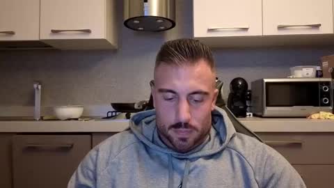 toro_arrapato online show from December 2025 06:16:01 PM