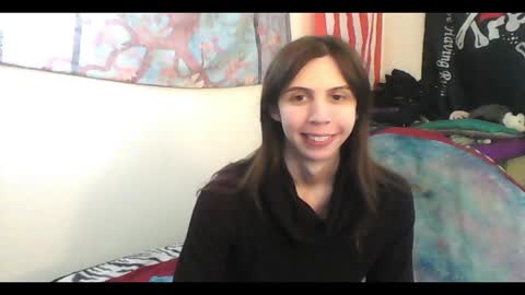 Luna online show from December 2024 09:49:02 PM