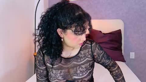 tracielowe_w online show from November 2025 03:39:01 AM