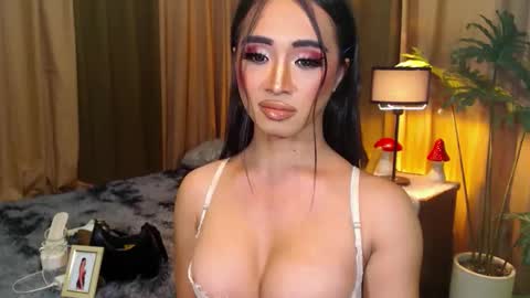 ROSY TAN  BE MY KING DONT FORGET TO FOLLOW AND THUMBS UP ME online show from September 2025 03:35:02 PM