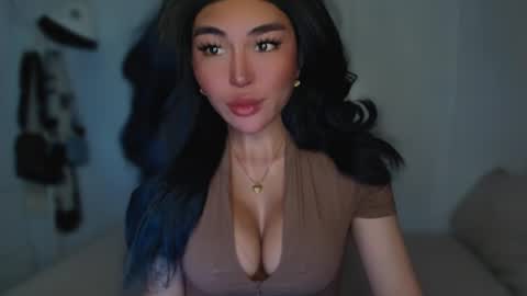 Snapshot of transnextdoor_ chatting on February 2025 01:17:02 PM ALMIGHTY GODDESS VALENTINA online show from February 2025 01:17:02 PM