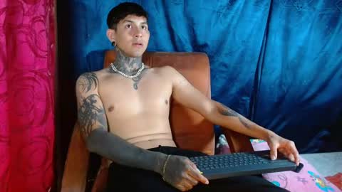 TRAV - INDEPENDENT MODEL online show from February 2025 07:40:02 PM