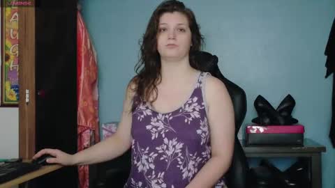 TreeJeanne online show from September 2025 10:59:02 PM