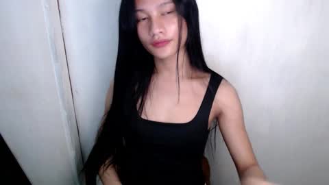 Snapshot of tremendousstephanie chatting on December 2025 12:47:02 PM STEPHANiE online show from December 2025 12:47:02 PM