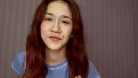 Snapshot of trinhposter chatting on December 2025 09:35:02 AM Cate online show from December 2025 09:35:02 AM