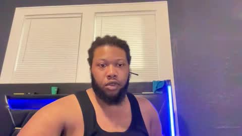 Snapshot of trmdstrong chatting on October 2025 02:32:02 AM Trmdstrong online show from October 2025 02:32:02 AM