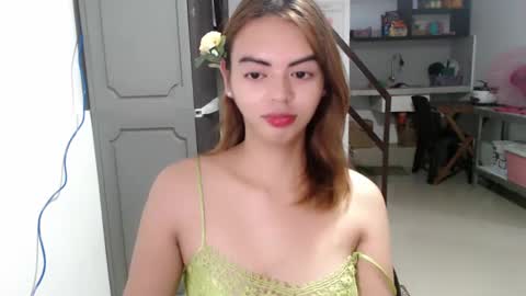Dhalia online show from March 2025 04:52:02 AM