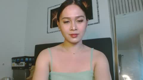 Bella Ratbu online show from January 2025 02:28:02 PM