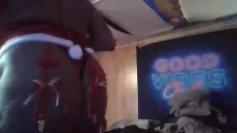 TsNitra online show from December 2025 06:08:02 AM