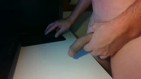 Snapshot of ttdiaz01 chatting on December 2025 08:46:01 PM Portuga online show from December 2025 08:46:01 PM