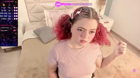 Twiggy online show from November 2025 08:30:01 PM