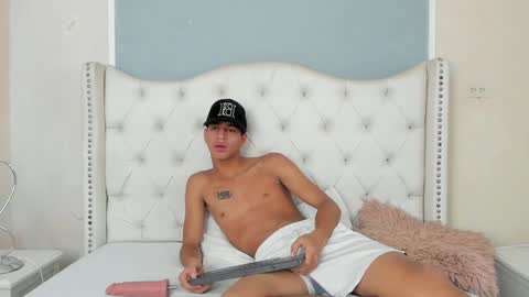 Tyler Rodriguez online show from December 2024 01:06:01 PM