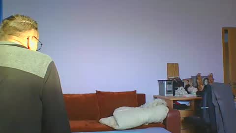 ulmeni4 online show from December 2025 08:20:02 AM