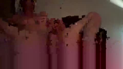 Snapshot of uncut4urbutt chatting on October 2025 06:41:02 PM uncut4urbutt online show from October 2025 06:41:02 PM