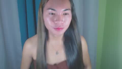 QUEENSY online show from January 2025 02:37:02 AM