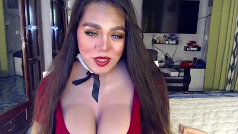 QUEEN ANGELA online show from December 2024 10:12:01 PM