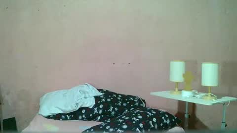 ur_sexybabe_ehra online show from January 2025 07:20:02 AM