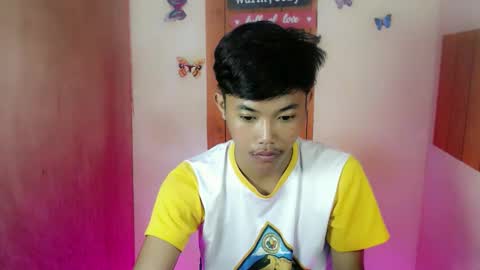urasian_jomarie online show from September 2025 09:59:02 PM