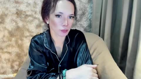 yana online show from February 2025 01:26:02 PM