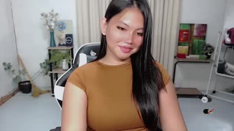 Megan dont forget to follow me and make me happy here when you join to my room  I am your megan loving and caring woman online show from January 2025 12:47:02 PM