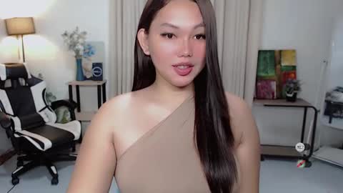 Megan dont forget to follow me and make me happy here when you join to my room  I am your megan loving and caring woman online show from March 2025 03:24:01 AM