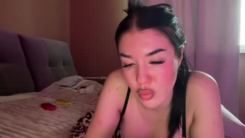 Margo online show from January 2025 11:50:02 AM