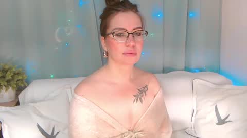 Silvia online show from December 2024 05:40:02 AM