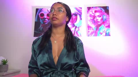 VALENTINA online show from September 2025 11:48:01 AM