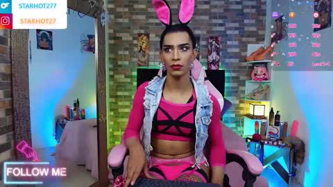 ...VALERIA DIR... online show from October 2025 12:55:02 PM