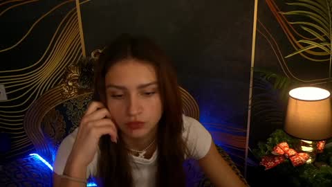 Snapshot of valeryroyale chatting on December 2024 10:44:02 AM Valery online show from December 2024 10:44:02 AM