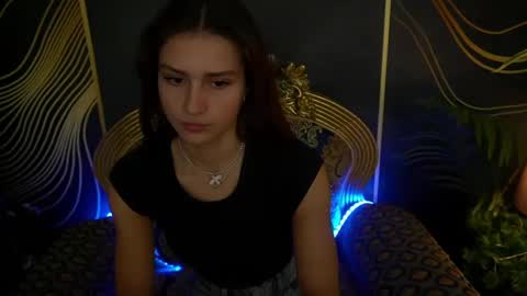 Snapshot of valeryroyale chatting on January 2025 08:32:02 AM Valery online show from January 2025 08:32:02 AM