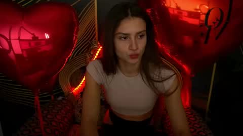 Snapshot of valeryroyale chatting on February 2025 02:57:01 PM Valery online show from February 2025 02:57:01 PM