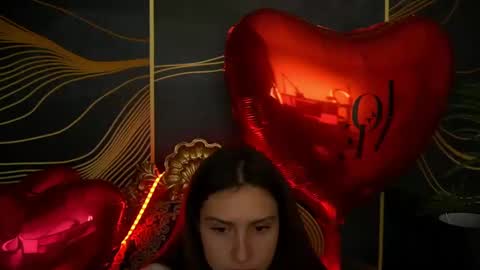 Snapshot of valeryroyale chatting on February 2025 06:01:01 PM Valery online show from February 2025 06:01:01 PM