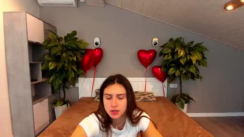 Snapshot of valeryroyale chatting on February 2025 08:16:01 AM Valery online show from February 2025 08:16:01 AM