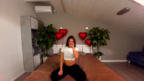 Snapshot of valeryroyale chatting on February 2025 11:22:02 AM Valery online show from February 2025 11:22:02 AM