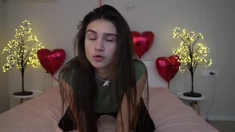 Snapshot of valeryroyale chatting on February 2025 11:49:01 AM Valery online show from February 2025 11:49:01 AM