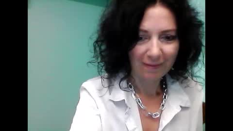Snapshot of valleriwind chatting on March 2025 10:58:01 PM ValleriWind online show from March 2025 10:58:01 PM