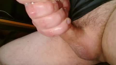 Snapshot of veepz13579 chatting on November 2025 11:25:02 AM Tom online show from November 2025 11:25:02 AM