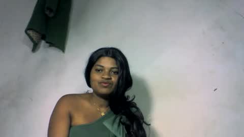 Snapshot of veloanthonia chatting on September 2025 12:49:01 PM veloanthonia online show from September 2025 12:49:01 PM