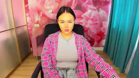 Snapshot of venillarose chatting on September 2025 06:03:01 AM venillarose online show from September 2025 06:03:01 AM
