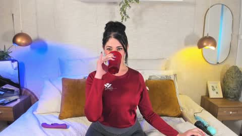 Veronica  online show from January 2025 06:24:02 PM