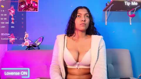 vicky_miller_05 online show from February 2025 10:20:02 PM