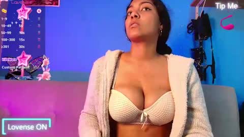 vicky_miller_05 online show from March 2025 09:48:02 PM
